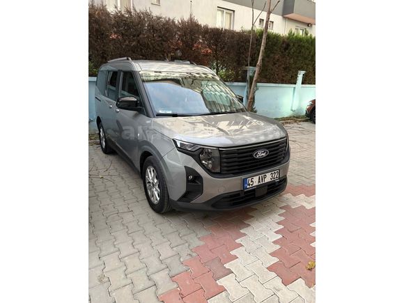 Sahibinden Ford Tourneo Courier 1.5 EcoBlue Titanium 2024 Model 
