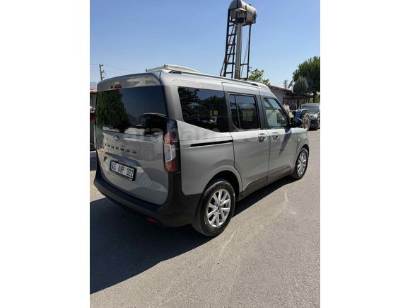 Sahibinden Ford Tourneo Courier 1.5 EcoBlue Titanium 2024 Model 