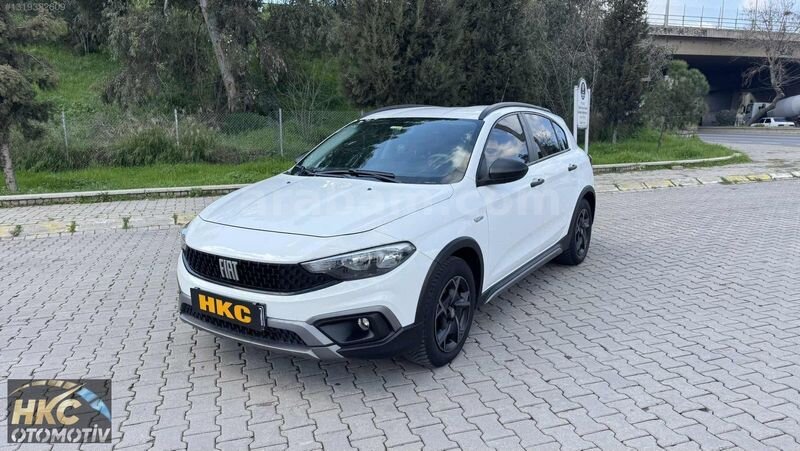 HKC OTOMOTİVDEN 2022 MODEL 1.6 MULTİJET EGEA CROSS OTOMATİK