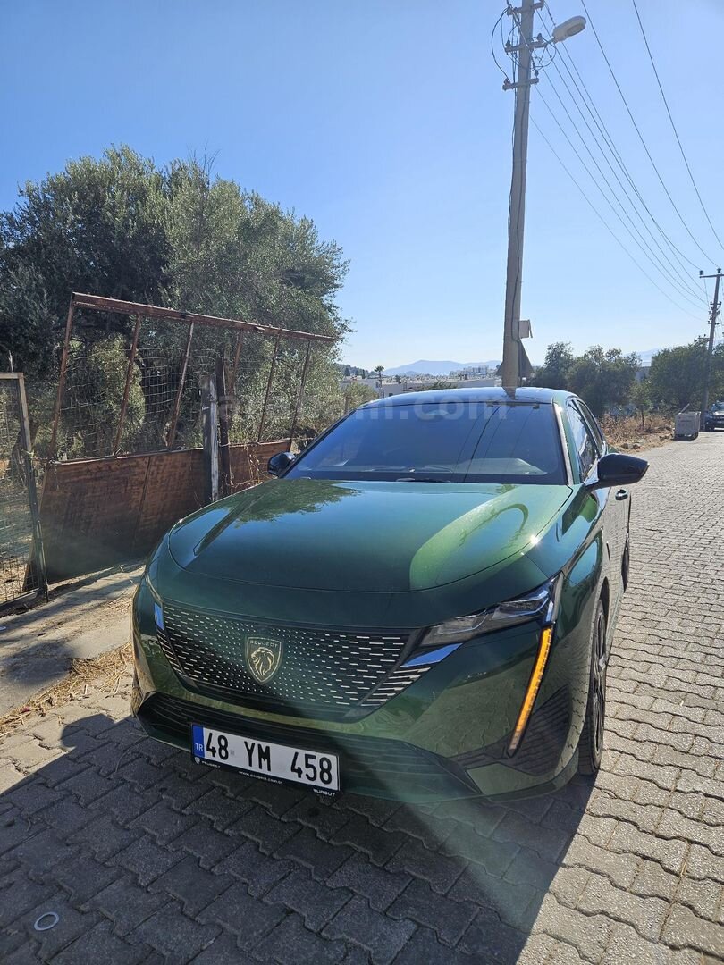 Sahibinden Peugeot e-308 GT 2023 Model Muğla 44.000 km Yeşil (metalik) 3