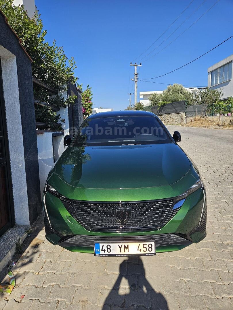 Sahibinden Peugeot e-308 GT 2023 Model Muğla 44.000 km Yeşil (metalik) 1
