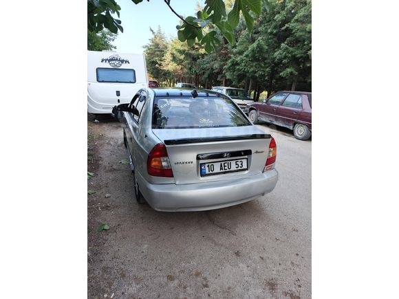 Sahibinden Hyundai Accent 1.3 LX 2001 Model  242.340 km Gri