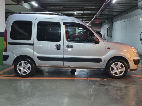 KLİMALI AKTİF ACİL SATILIK ORJİNAL 2008 RENAULT KANGOO 1.5DCi AUTHENTİQUE