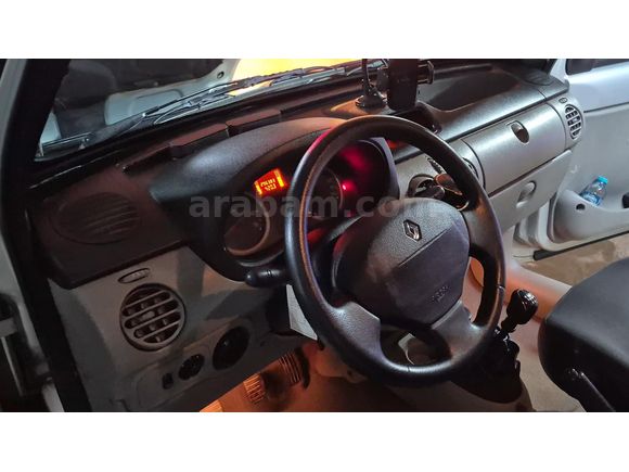 KLİMALI AKTİF ACİL SATILIK ORJİNAL 2008 RENAULT KANGOO 1.5DCi AUTHENTİQUE