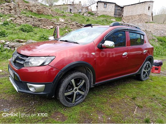 Sahibinden Dacia Sandero 1.5 dCi Stepway 2014 Model  216.000 km Kırmızı