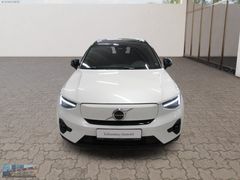 KOLUMAN-Ankara 2022 Volvo XC40 P6 Recharge Ultimate Beyaz-Siyah