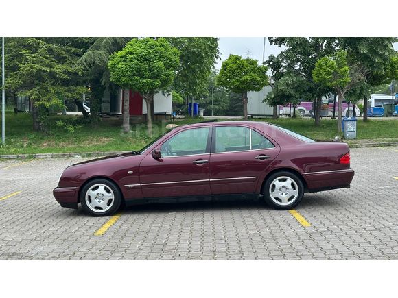 Sahibinden Mercedes - Benz E 200 Avantgarde 1996 Model