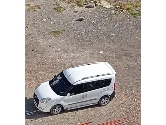 Sahibinden Fiat Doblo Combi 1.3 Multijet 2012 Model