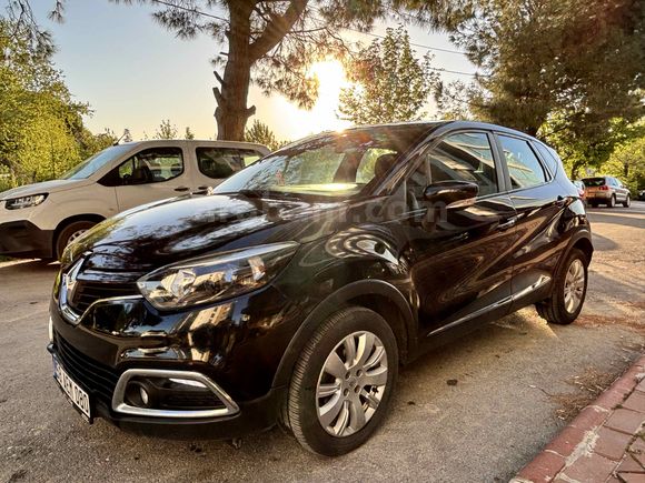 Sahibinden Renault Captur 0.9 Touch 2013 Model 