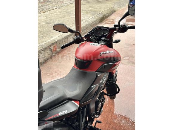 Pulsar Ns 125