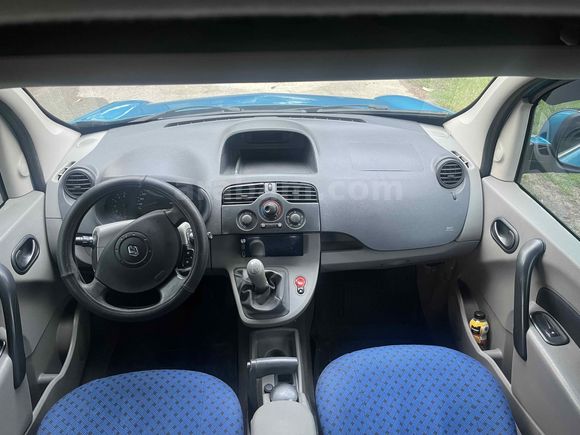 Sahibinden Renault Kangoo Multix 1.5 dCi Expression 2009 Model 