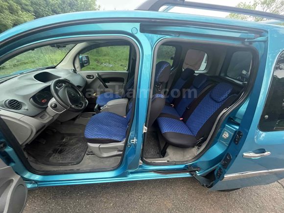 Sahibinden Renault Kangoo Multix 1.5 dCi Expression 2009 Model 