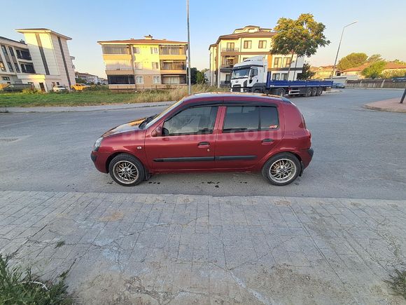 Sahibinden Renault Clio 1.2 Authentique 2004 Model