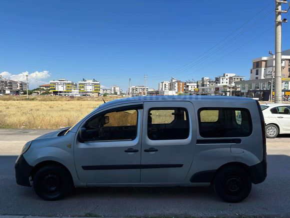Galeriden Renault Kangoo Express 1.5 dCi Maxi 2011 Model Antalya