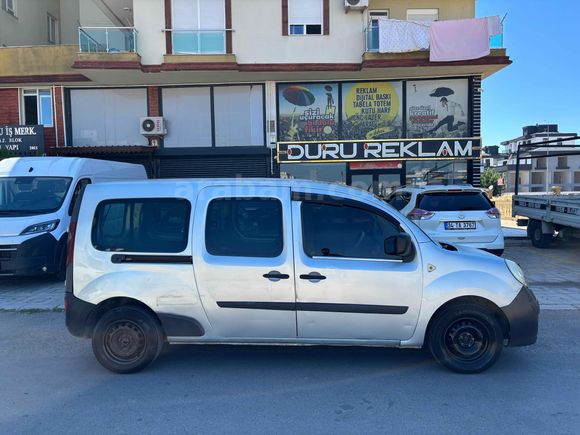 Galeriden Renault Kangoo Express 1.5 dCi Maxi 2011 Model Antalya