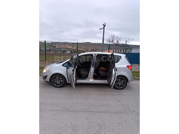 Sahibinden Opel Meriva 1.7 CDTI Enjoy 2011 Model
