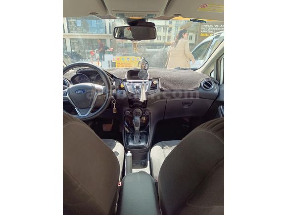 Sahibinden Ford Fiesta 1.6 Titanium 2013 Model