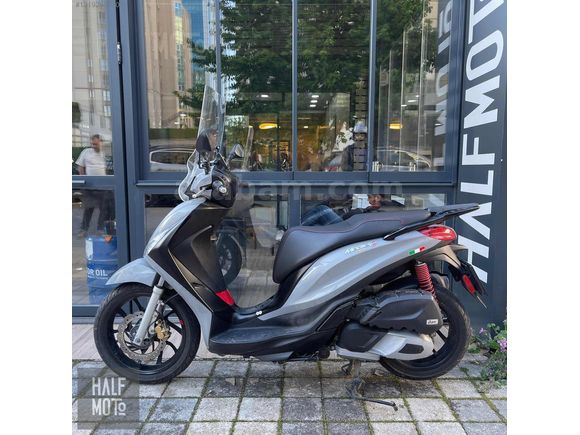 HALF MOTO PİAGGİO MEDLEY 150 S