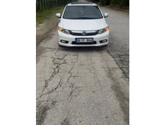 Sahibinden Honda Civic 1.6i VTEC Eco Elegance 2014 Model