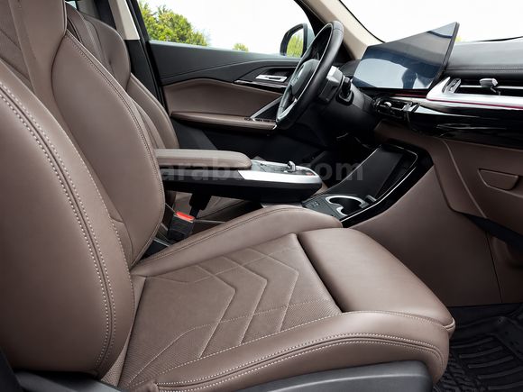 Bayandan Çok Temiz BMW iX1 eDrive20 X Line 2024 Model 