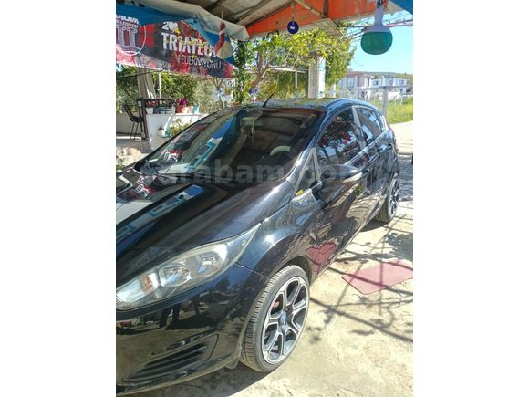 Sahibinden Ford Fiesta 1.25 Trend 2013 Model