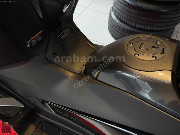 ÖZTEK MOTORSTAN YAMAHA TMAX 560 HATASIZ BOYASIZ TRAMERSİZ