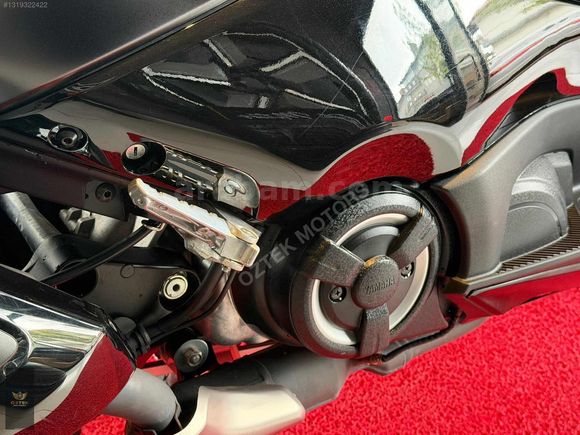ÖZTEK MOTORSTAN YAMAHA TMAX 560 HATASIZ BOYASIZ TRAMERSİZ
