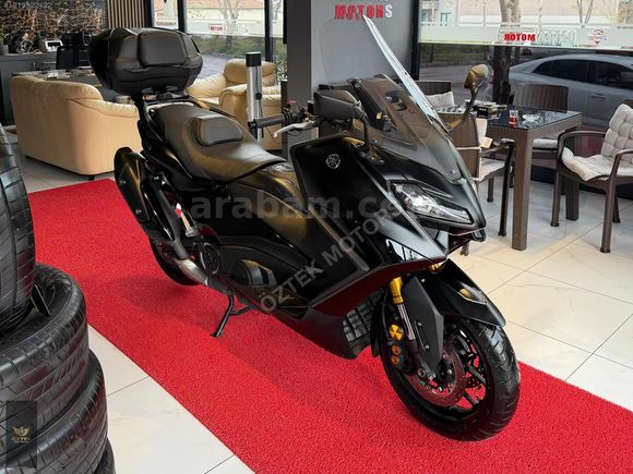 ÖZTEK MOTORSTAN YAMAHA TMAX 560 HATASIZ BOYASIZ TRAMERSİZ