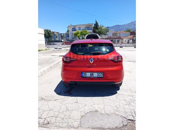 Sahibinden Renault Clio 1.0 SCe Joy 2020 Model  55.000 km Kırmızı