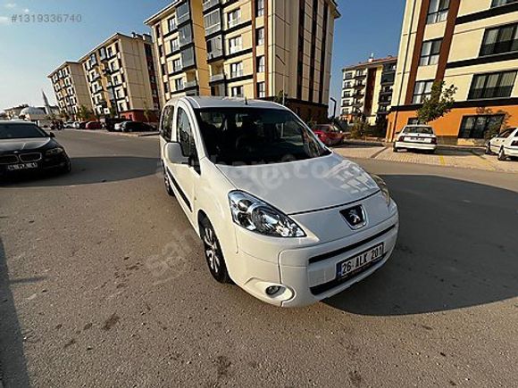 Özgüvendi Motors'dan Partner Tepee 1.6 Hdi Ekzpertiz'li