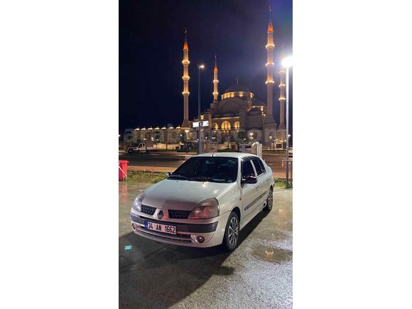Temiz aile aracı Renault Clio 1.4 Expression  