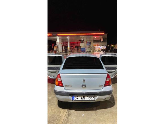 Temiz aile aracı Renault Clio 1.4 Expression  