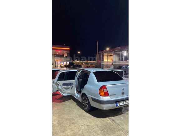 Temiz aile aracı Renault Clio 1.4 Expression  