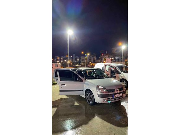 Temiz aile aracı Renault Clio 1.4 Expression  