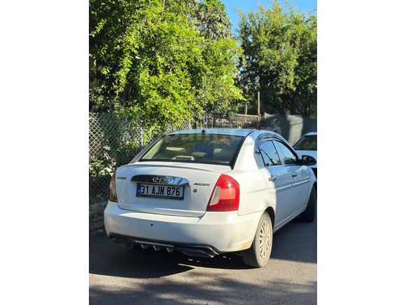 Sahibinden Hyundai Accent Era 1.4 Team 2009 Model