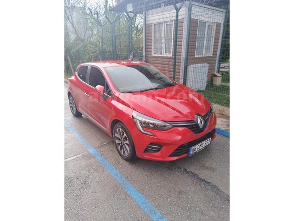 Sahibinden Renault Clio 1.0 TCe Icon 2020 Model Ankara 69.000 km Kırmızı