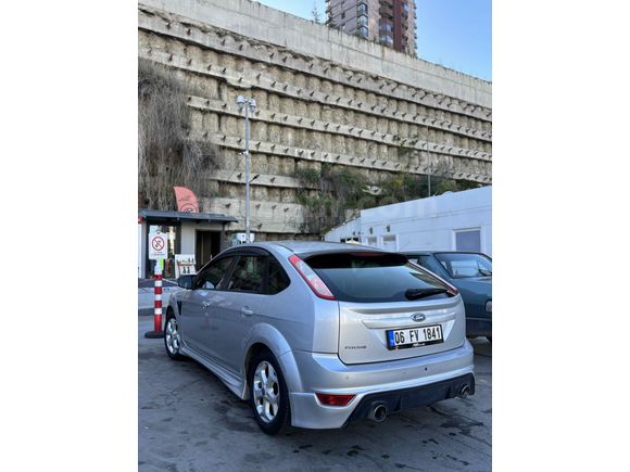 2011 model Ford Focus 1.6 otomatik Benzin-LPG