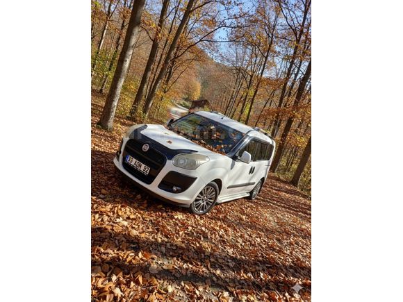 otomobil ruhsatlı Fiat Doblo 1.3 Multijet Premio 2011