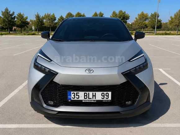 Sahibinden Toyota C-HR 1.8 Hybrid Passion X-Style 2023 Model İzmir