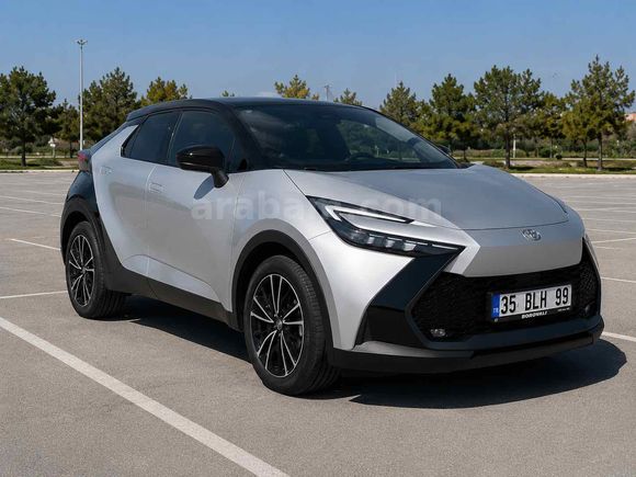 Sahibinden Toyota C-HR 1.8 Hybrid Passion X-Style 2023 Model İzmir