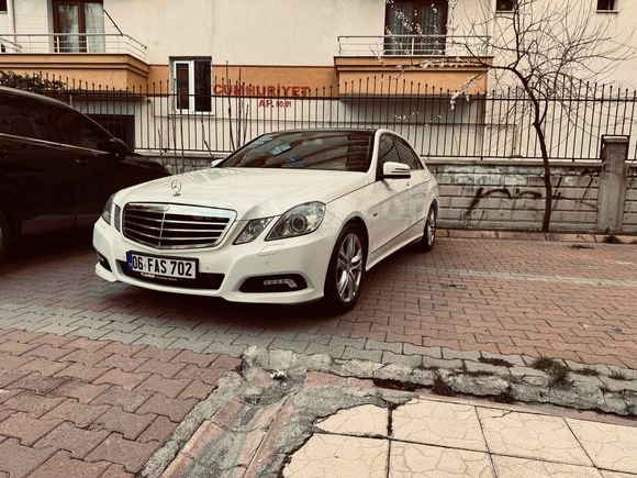 Sahibinden Mercedes - Benz E 200 CGI BlueEFFICIENCY Avantgarde 2010 Model 
