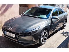 Sahibinden Hyundai Elantra 1.6 MPI Style Comfort 2022 Model  70.000 km Füme