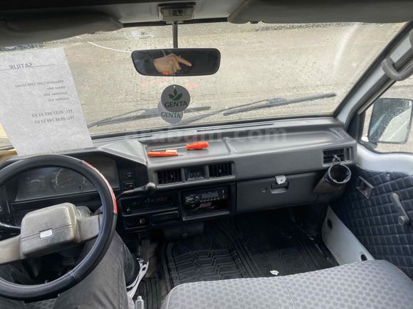 Sahibinden Ekmeklik Masrafsız  Mitsubishi L 300 Panel van 1996 Model 
