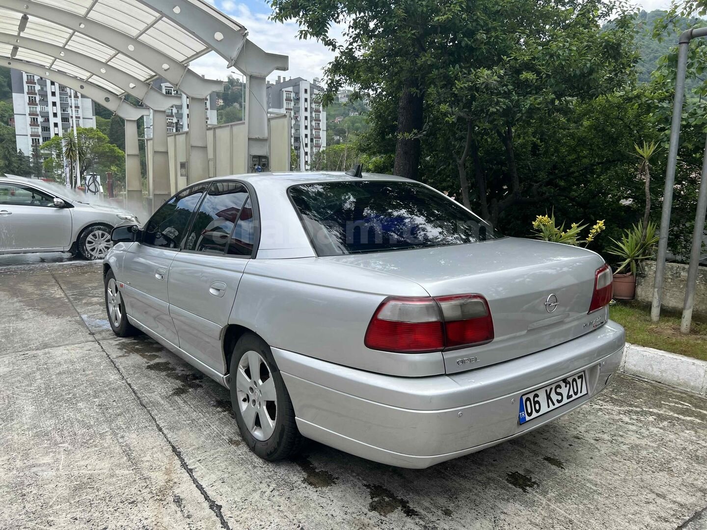 Sahibinden Opel Omega 2.2 Comfort 2001 Model Bolu 410.000 km Gri (Gümüş) 4