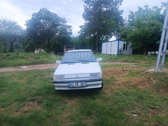 Sahibinden Renault R 9 1.4 Broadway 1995 Model