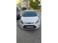 Sahibinden Ford Fiesta 1.4 TDCi Trend 2012 Model  149.000 km Beyaz