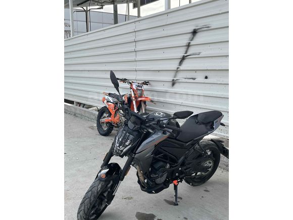 Sahibinden CFmoto 250NK 