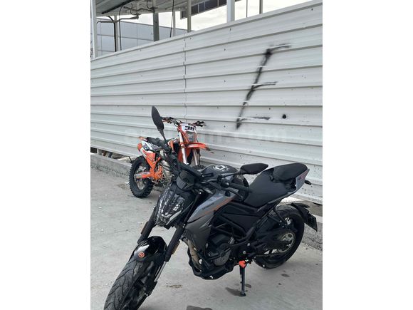 Sahibinden CFmoto 250NK 