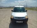 Galeriden Peugeot Partner 1.9 D 2007 Model Van