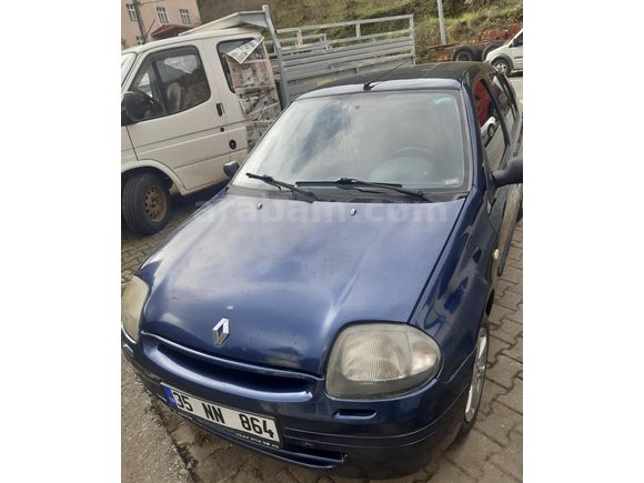 Sahibinden Renault Clio 1.4 2002 Model